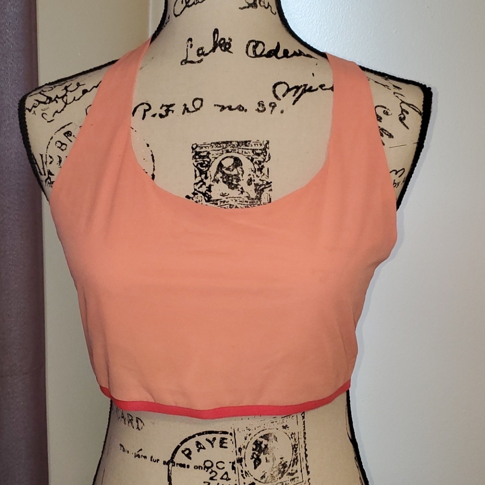 Underarmor sports bra